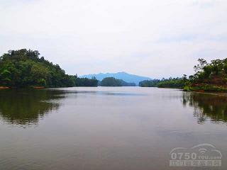 孔雀湖